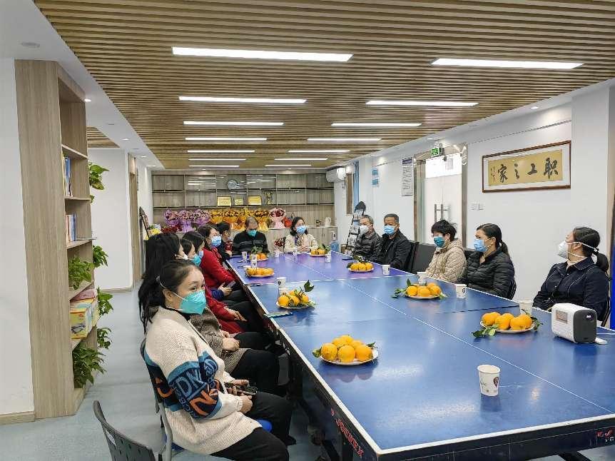 28f8a4c38ad1427780062e1a84c2f4d