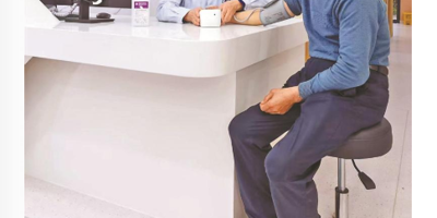 宝安日报：光侨雅苑社区健康服务站正式营业 可提供诊疗、家庭医生、中医等服务，方便居民家门口看病就医